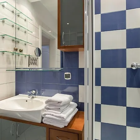 Rent Like - Droga Do Walczakow 30 *